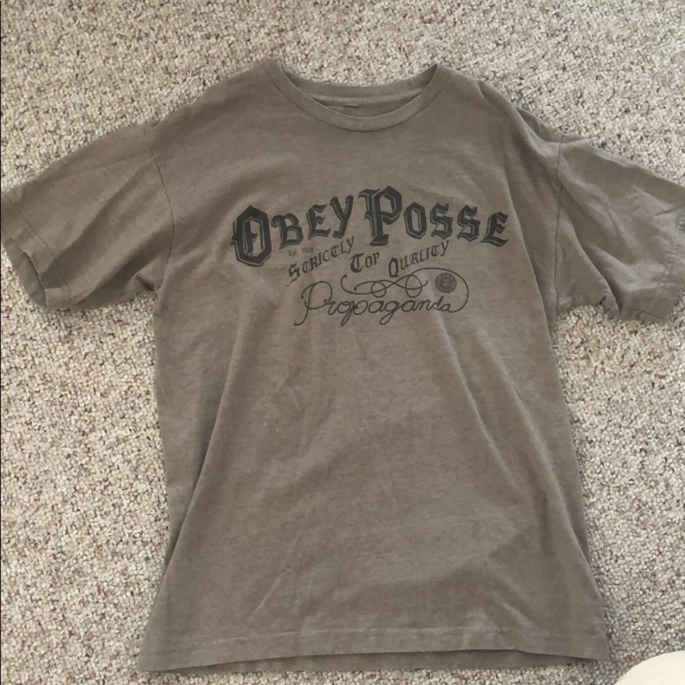 Obey T shirt